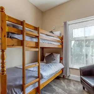 Bed & Breakfast Rayners, Blackpool